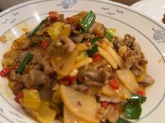酸萝卜鸡杂-湘缘道客•湘缘饭店·25年湘菜馆(古墩路店)