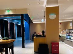 -星巴克臻选(上海中环广场2F店)
