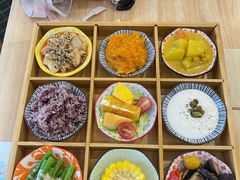 -轻蔬不用等·素食(江苏路店)
