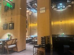 -桥边小楼·手工云南菜·古城观景小楼
