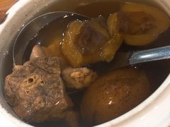 枇杷炖白肺-百年银屏蚝烙·潮汕菜·非遗(乐山店)