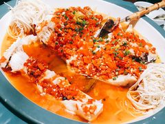 佬坛剁椒鱼头-佬麻雀·新湘菜(珠海金发购物中心店)