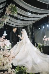 -爱情木马婚礼定制·双清湾水街礼宴高端私人婚礼