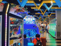 -反斗乐园π·电玩·高空拓展·蹦床(龙华天虹店)