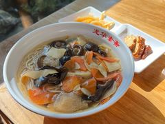 -龙华素斋(龙华路店)