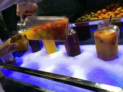 -领鲜活海鲜榴莲自助火锅(东门店)