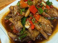 特色红烧鸡爪-江西广丰土菜馆(华亭老街店)