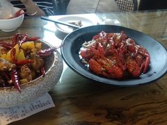 -隔壁老王·家常云南菜(花巷店)