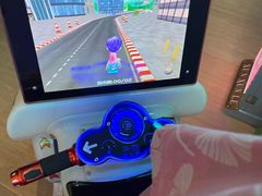 -涨巢·潮玩水疗局