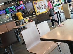 大堂-麦当劳(石坝服务区店)