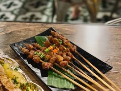 炭烤羊肉串-辉记炭烧海鲜大排档·老字号(福田店)