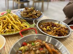 -江城燕子大排档(江汉路步行街店)