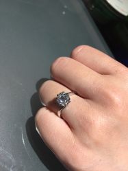 点击看大图 -威德钻石-克拉钻大本营(南京东路店)