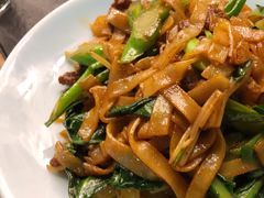 沙茶牛肉炒粿条-潮堂 · 潮州菜(国贸商城店)