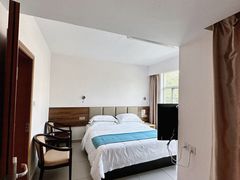 -江门古兜温泉小镇