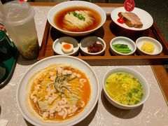 -松鹤面馆·古法焖肉面(观前店)