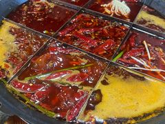 -正南齊北重庆老火锅(光华村直营店)