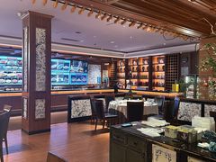 -八府香鸭·啫啫煲(华山路店)