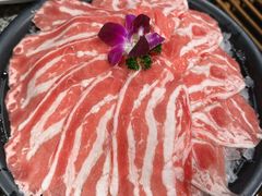 -老牌坊云南鱼豆花火锅(哈西万达店)