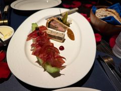 -福楼毕斯罗F Bistronome(国贸商城约会地标景观店)