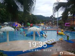 -重庆海昌加勒比海水世界