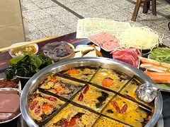 -邓莽子老火锅(中兴路总店)