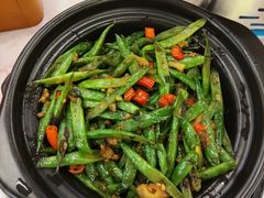 -堂瓦里·33年传统赣菜(第一街区店)