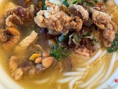 鸡汤米线-文山荷鲜居(翠湖店)