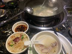 -润泽园海南椰子鸡·糟粕醋火锅(拱北店)