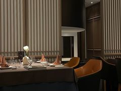 -鲁采 LU STYLE(CBD店)