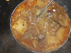 -鲁员外地锅鸡地锅鱼(古墩路店)