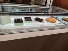 -潮一不贰·法式甜品·生日蛋糕·西式简餐(外滩店)