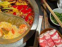-四小区火锅·巷子里的重庆火锅(花照壁店)