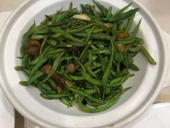 -大鸭梨烤鸭店(金顶街店)