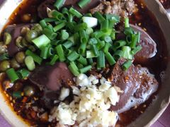 -谢老五跷脚牛肉·非遗传承店
