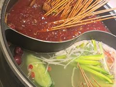 -钢管厂五区小郡肝串串香(蜀都万达店)