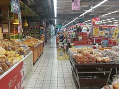 -华润万家(朱雀大街店)