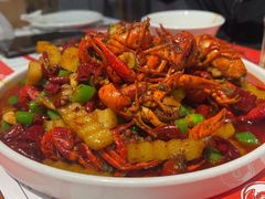 -李双猪·小龙虾·烧烤·羊肉煲(乐山店)