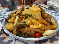 -何哥鲜鱼餐厅(龙湖花园店)