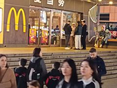 -麦当劳(新王府井店)