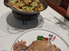 -梅利汴京烤鸭•开封豫菜地标店(东大街店)
