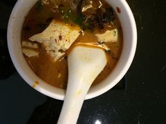 -英子补身汤(海兰路店)