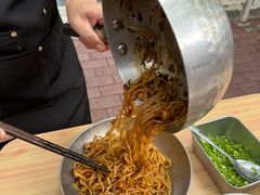 -粉观右江西鲜辣米粉(天地店)