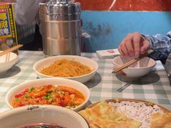 -彭耕记猪油炒小菜(吉联mall店)