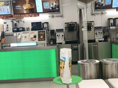 -沪上阿姨·臻选茶饮(上海环球港店)