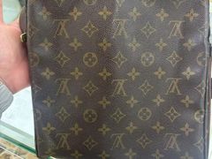 -小飞侠奢侈品回收 寄卖 养护(宝山宝龙广场店)