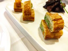 荠菜腐皮卷-上海老站(徐家汇店)