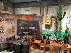 -周小明火锅(黑金冠社区店)