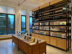 -简屋书店