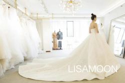 -Lisamoon礼慕纱婚纱礼服高级定制